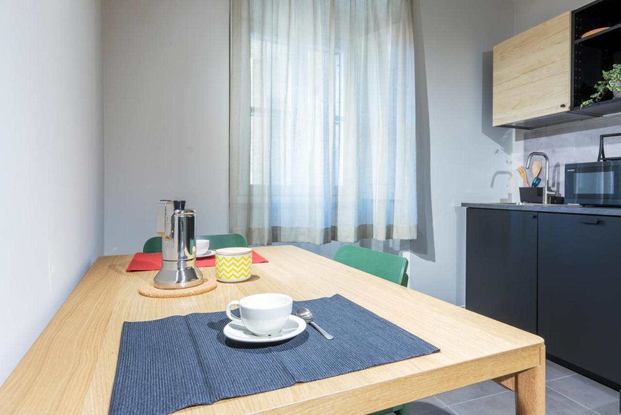 Top Living Apartments - Torino Centro Exterior foto